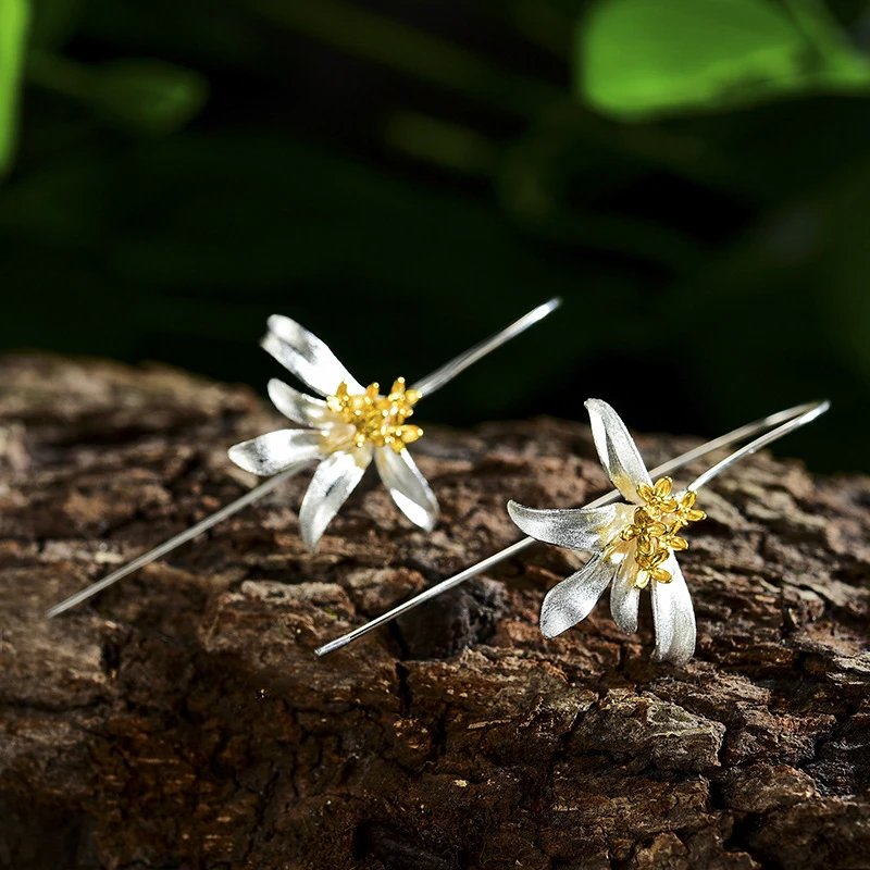 Elegant Flower Earrings