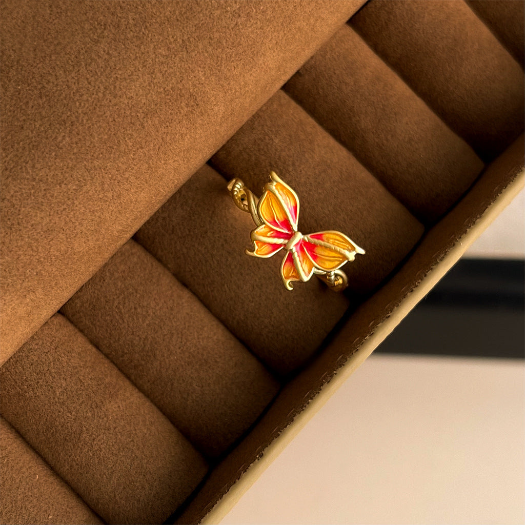 Elegant Flower Ring