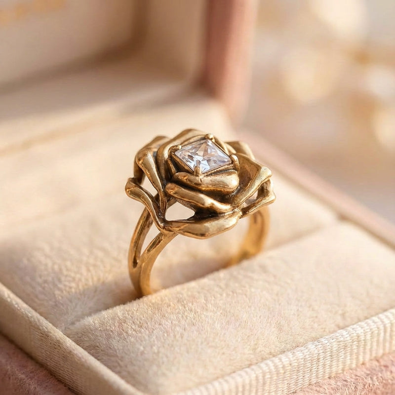 Elegant Gold Rose Ring