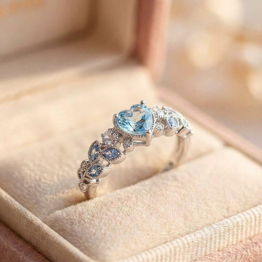 Elegant Heart Leaf Ring