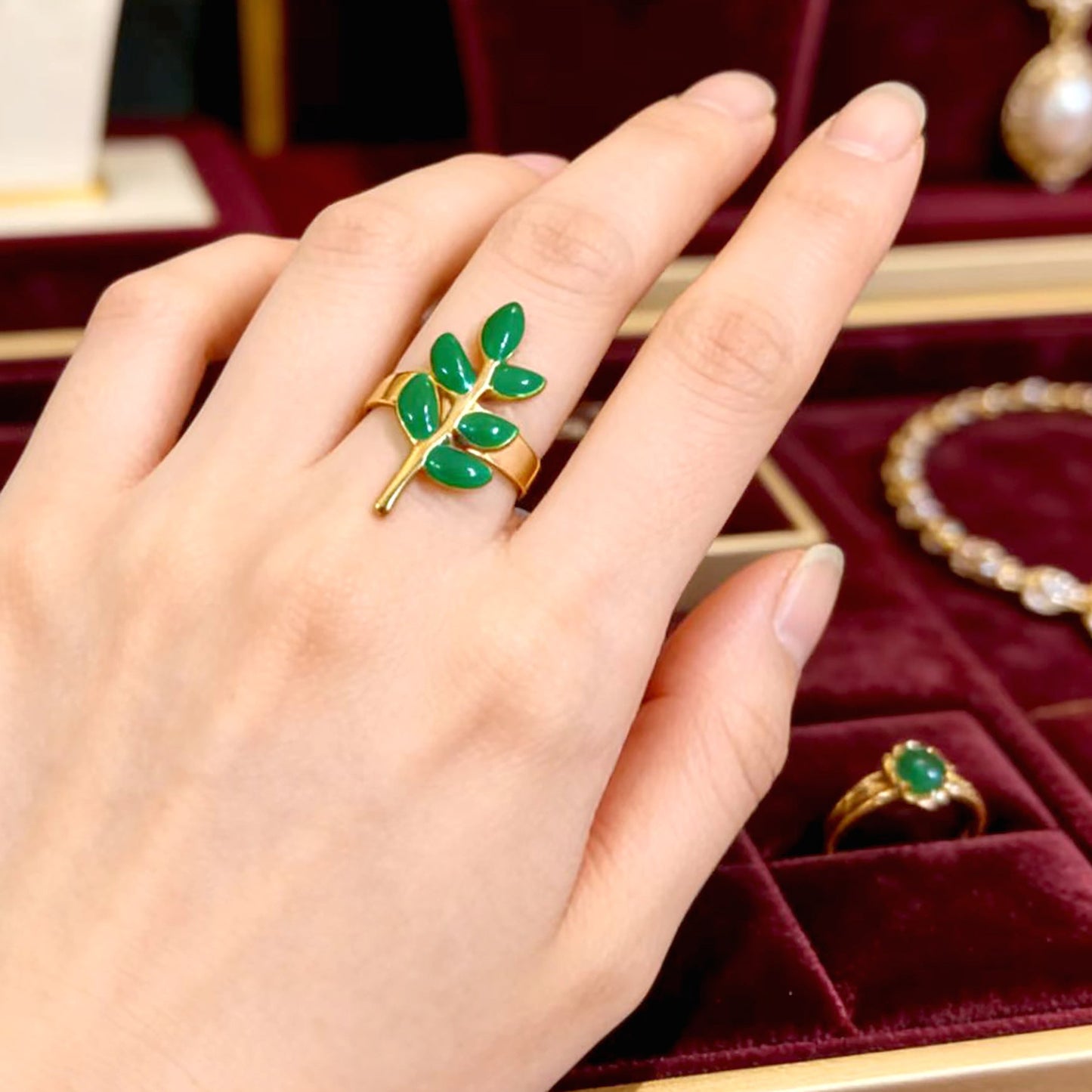 Elegant Jade Leaf Ring