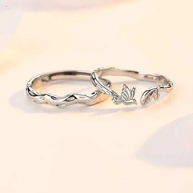 Elegant Leaf Bracelet
