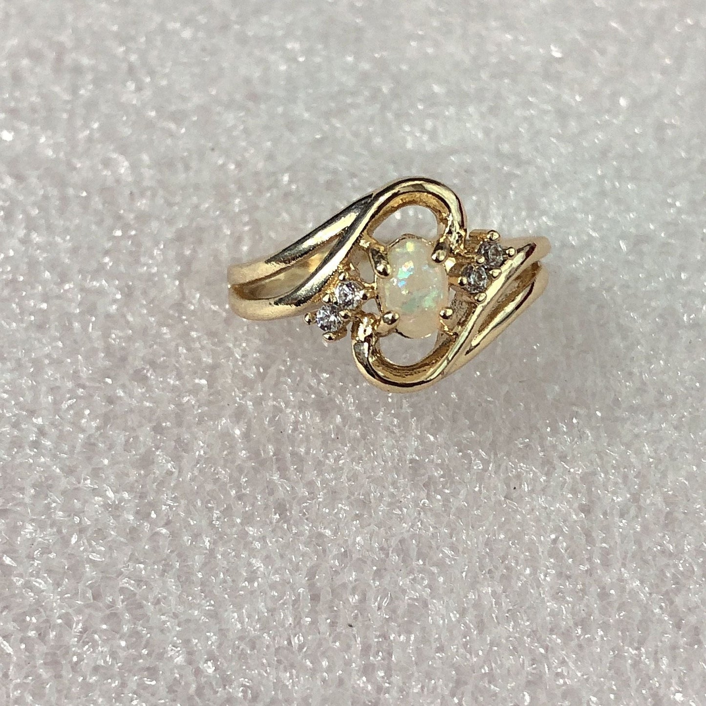 Elegant Opal Gold Ring