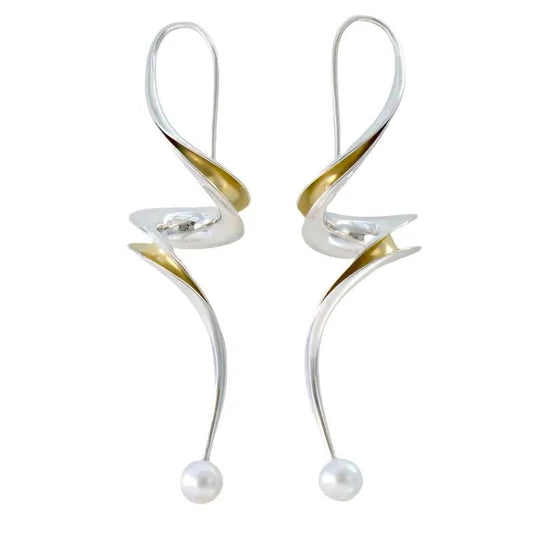Elegant Pearl Dangle Earrings