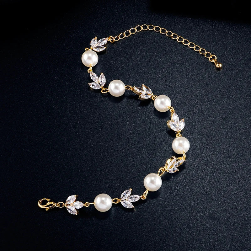 Elegant Pearl Leaf Bracelet