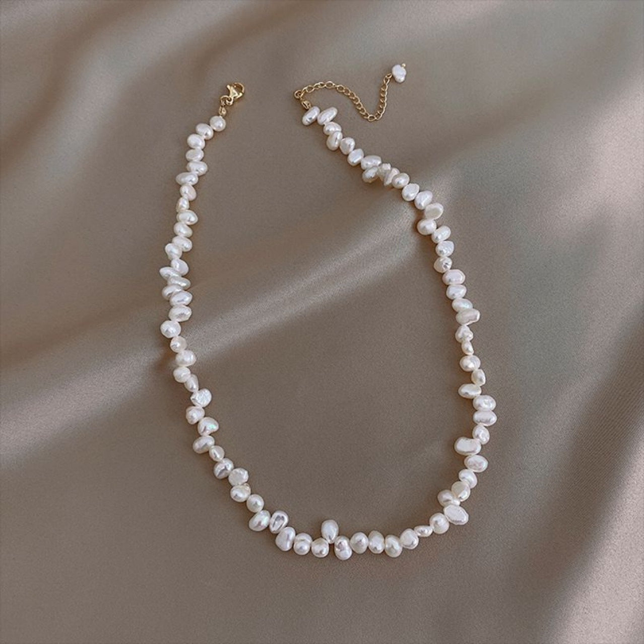Elegant Pearl Necklace