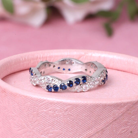 Elegant Sapphire Diamond Ring
