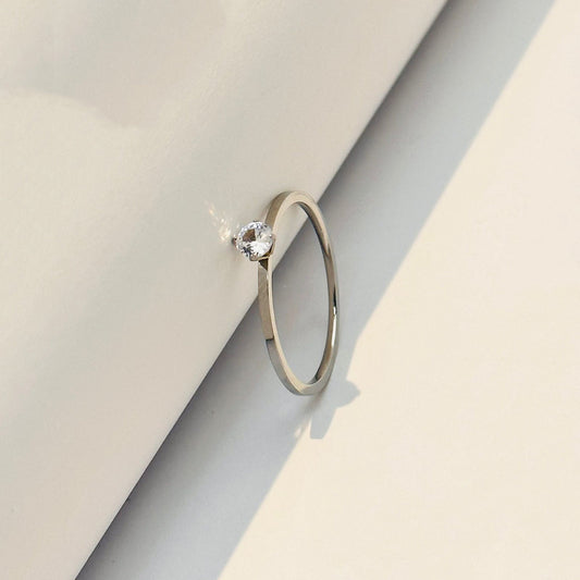 Elegant Solitaire Ring