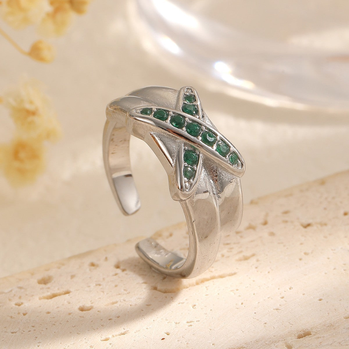Emerald Leaf Ring