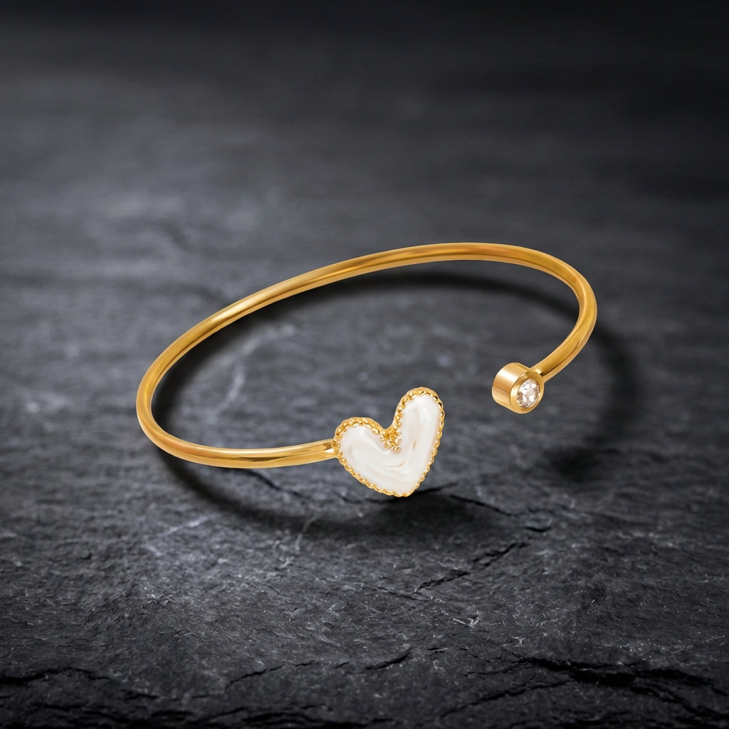 Exquisite Love Heart Shape Bracelet