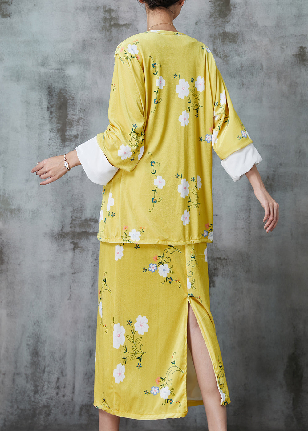 Fitted Yellow Tasseled Silk Velvet Two Pieces Set Spring