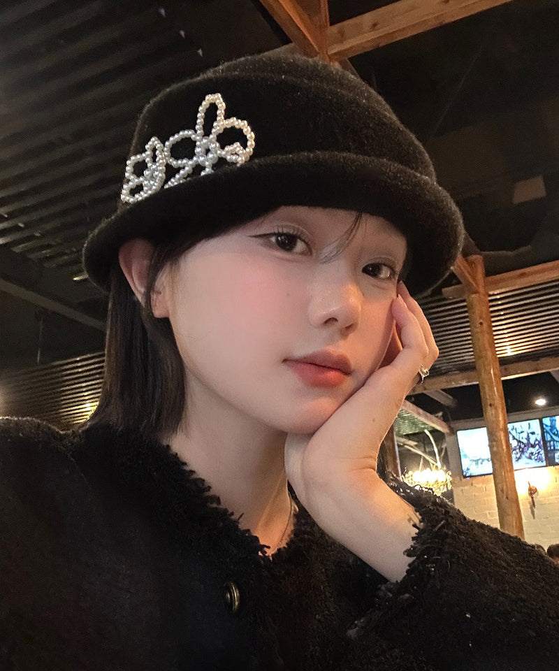 French Black Pearl Knit Bucket Hat
