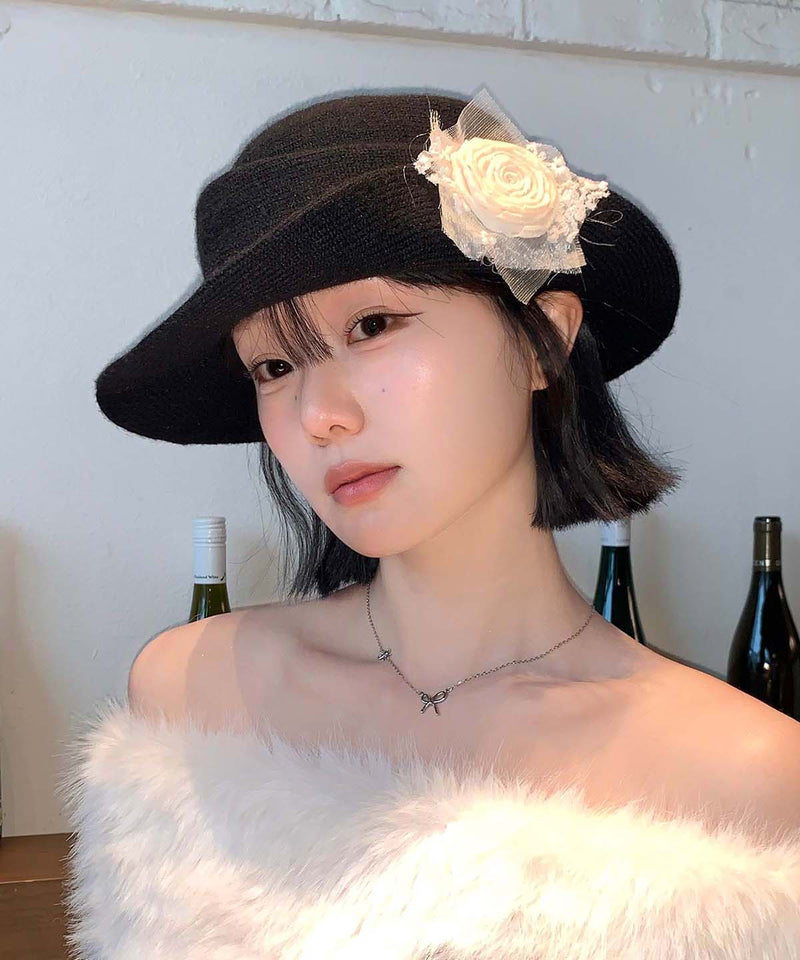 French Style Black Knit Cloche Hat