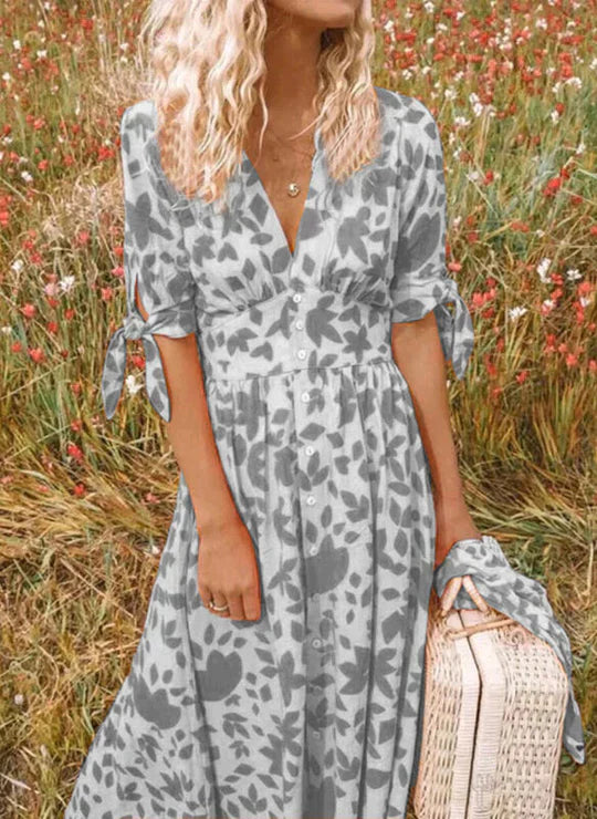CD | Rochie maxi cu decolteu floral în V