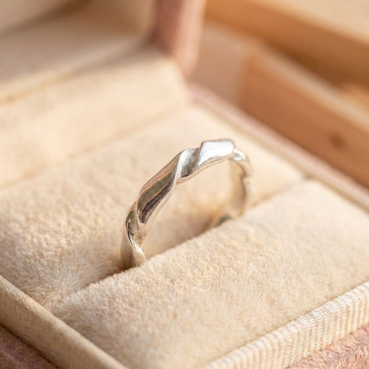 Minimalist Silver Geometric Ring