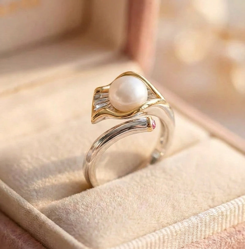 Vintage Gold & Silver Pearl Ring