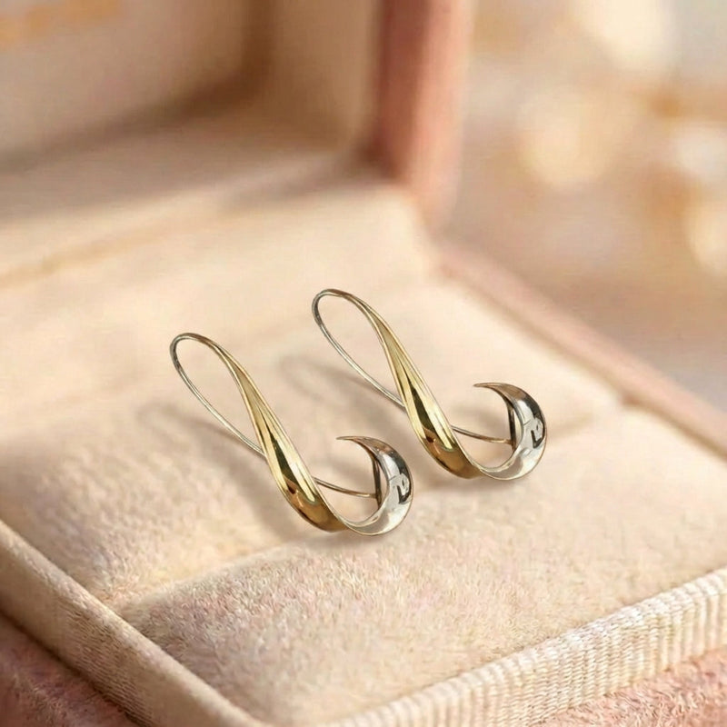 Vintage Dangling Golden Earrings
