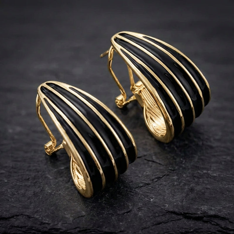 Exquisite Black Stud Gold Earrings