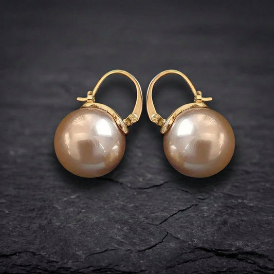 Golden Pearl Exquisite Earrings