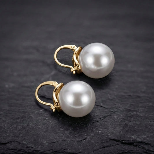 Thick Pearl Earrings In Gold