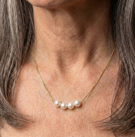 Vintage Pearl String Pendant Gold Chain Necklace