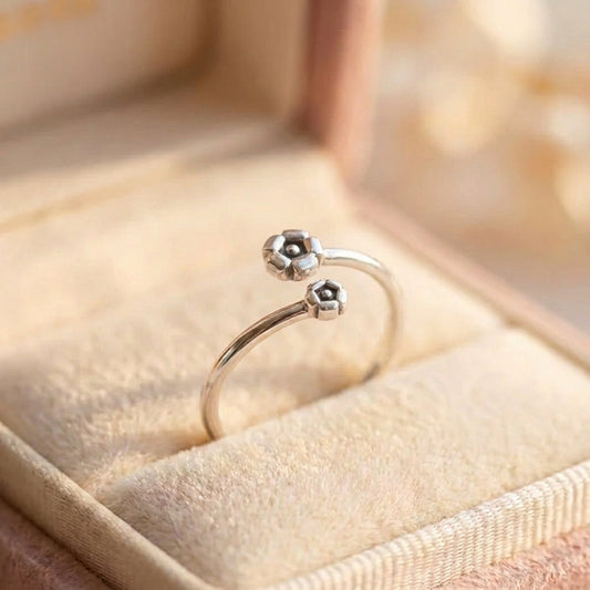 Vintage Flower Ring
