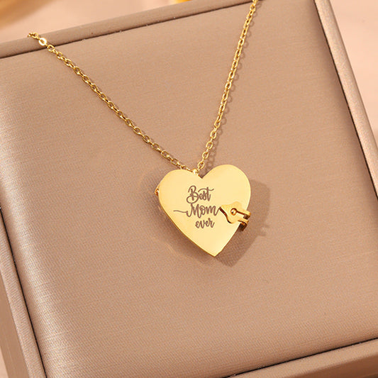 Gold Best Mom Heart Necklace