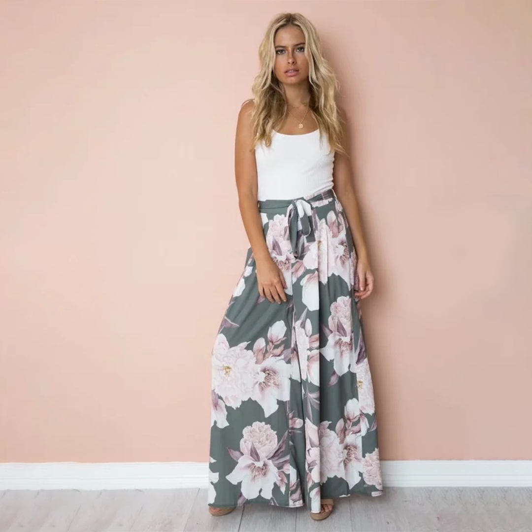 CD | Pantaloni largi la modă