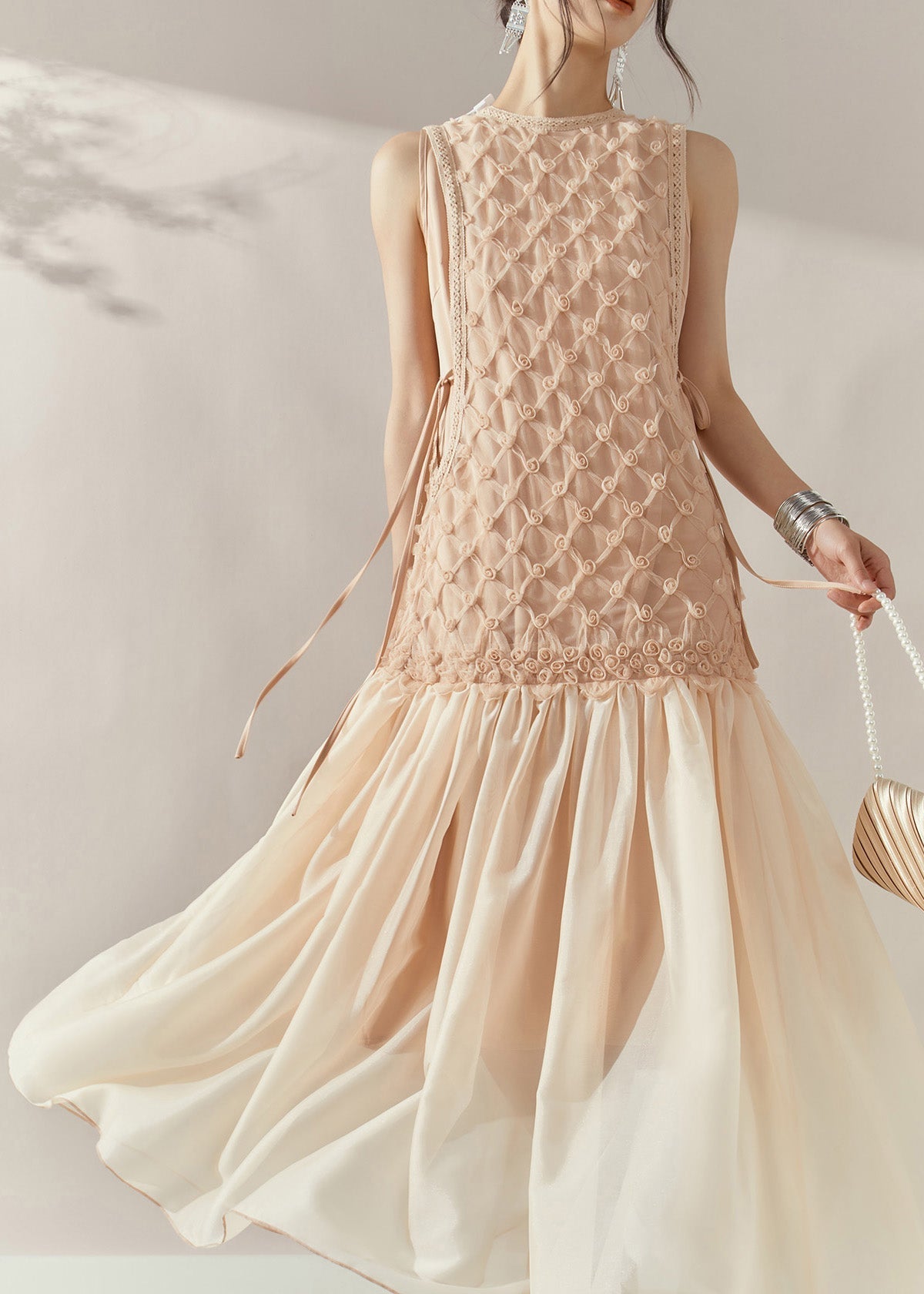 Handmade Champagne O-neck Tie Waist Tulle Patchwork Long Dress Sleeveless