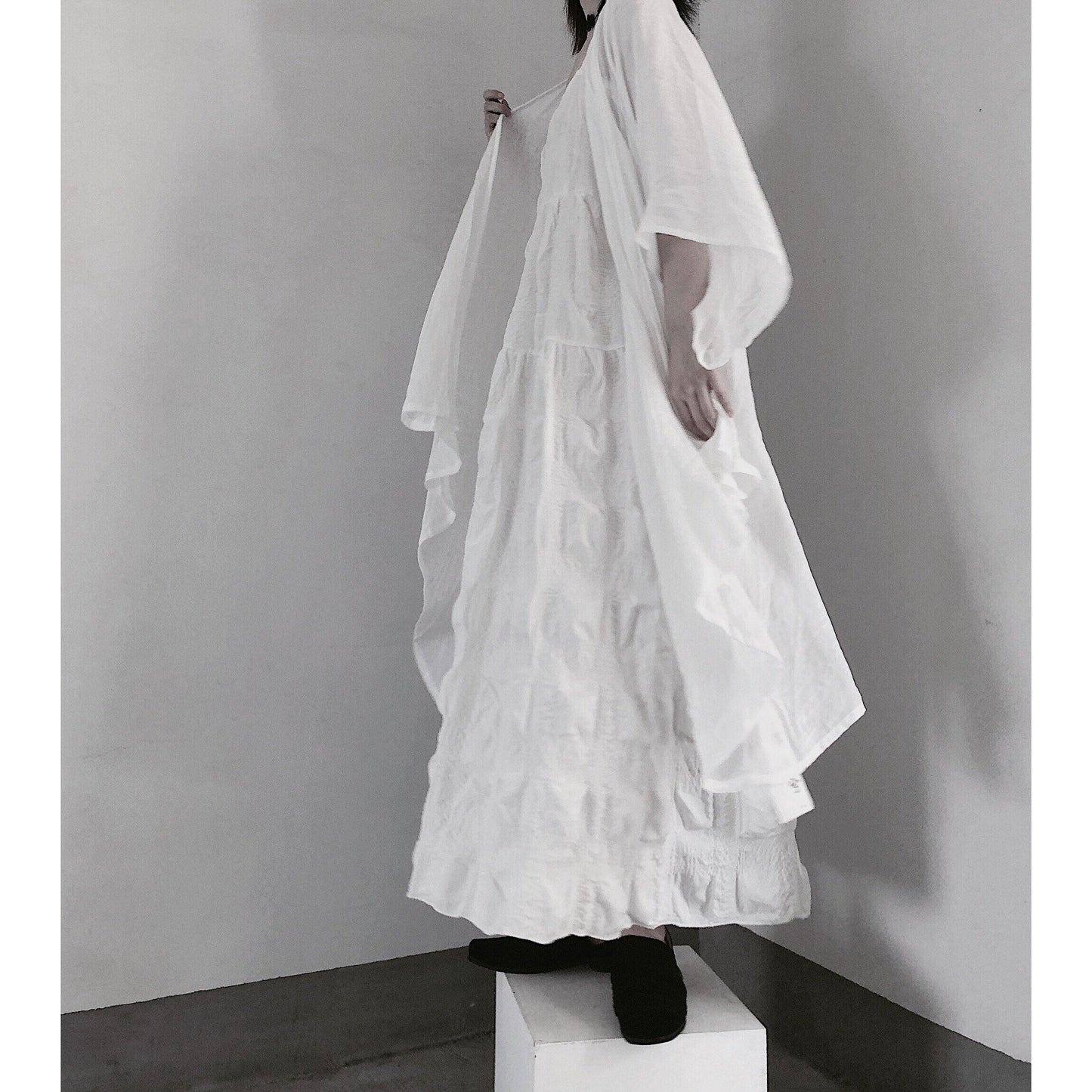 Handmade Spaghetti Strap Wrinkled Dresses Fabrics White Art Dress
