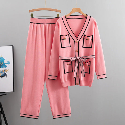 CD | Pantaloni de iarnă la modă și minimaliști