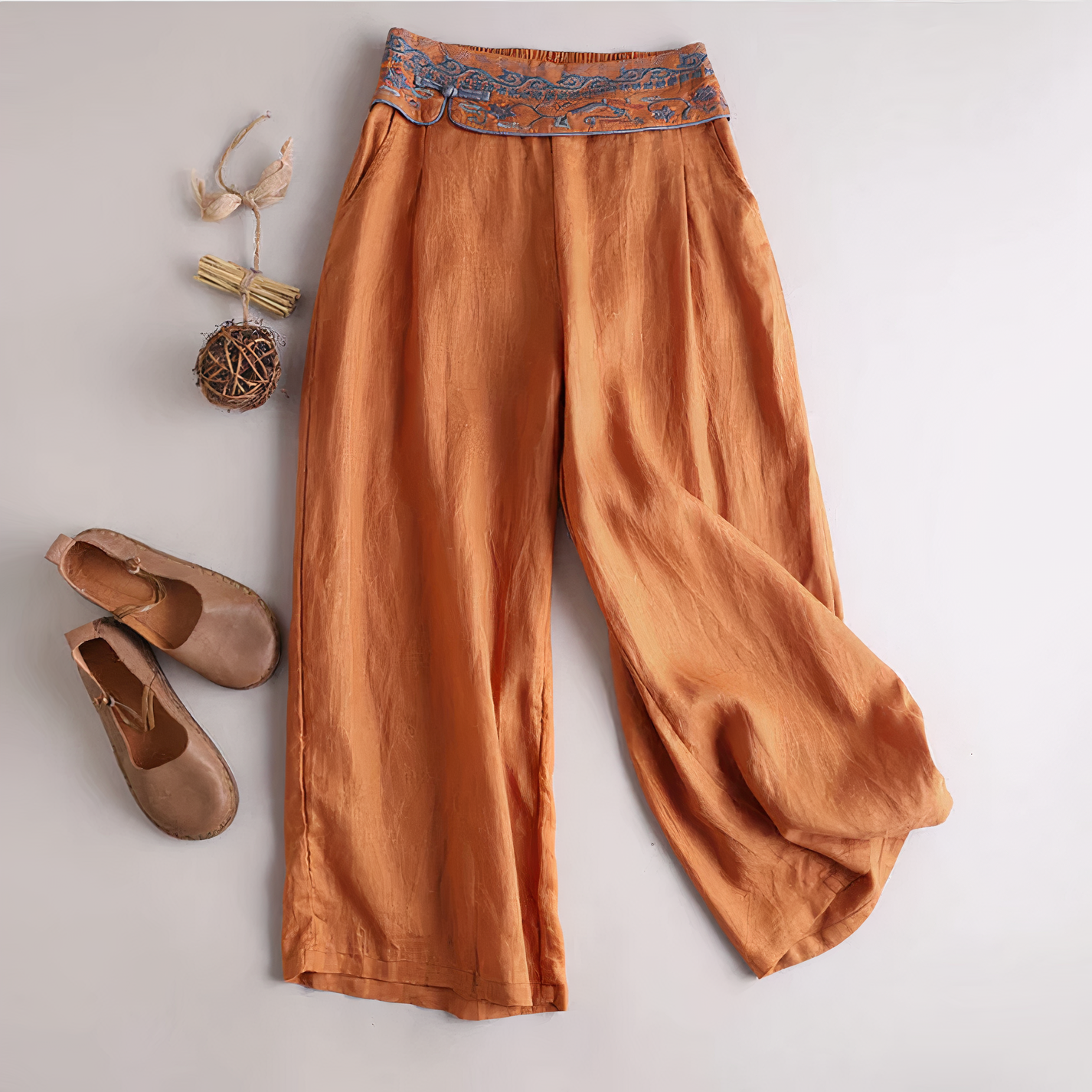 CD | Pantaloni eleganți și versatili