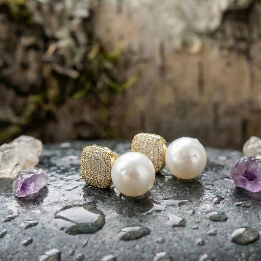 Luxury Shiny Pearl Stud Earrings