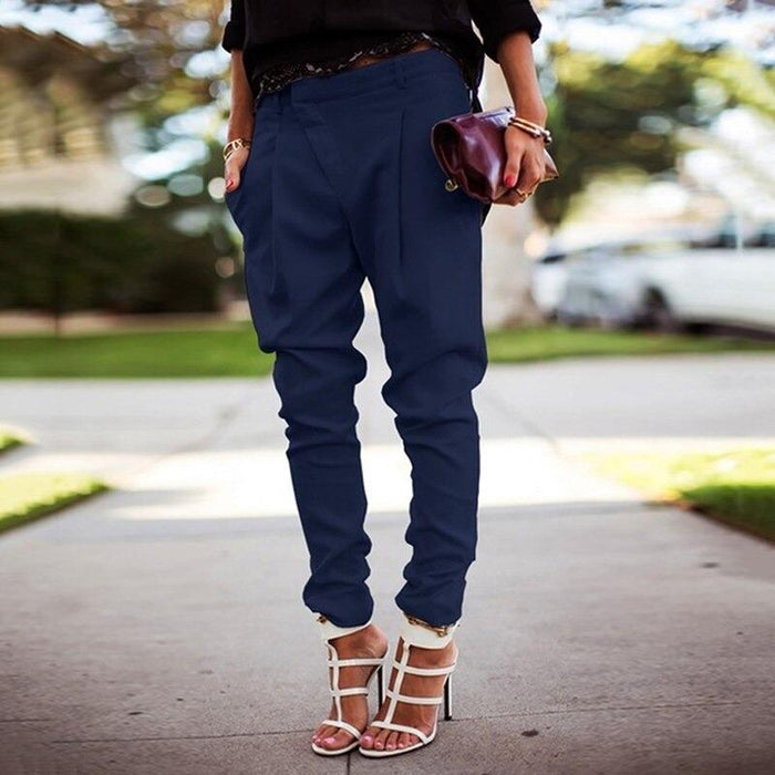 CD | Pantaloni eleganți pentru femeia modernă