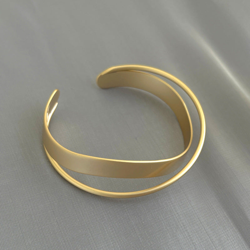 Minimalist Gold Bracelet