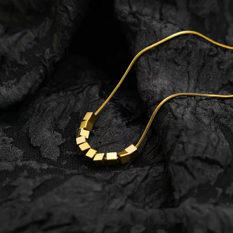 Minimalist Gold Necklace
