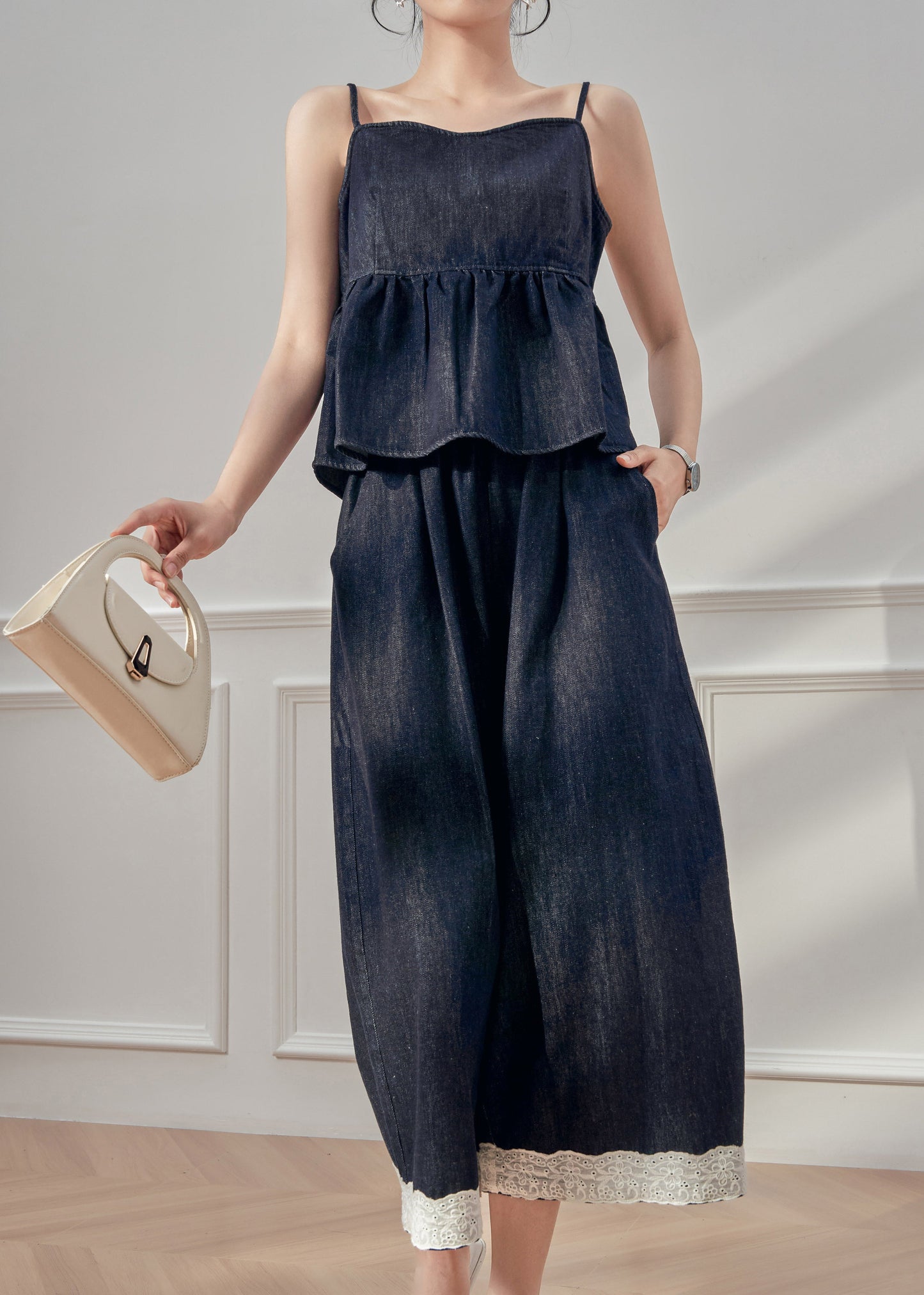 Modern Dark Blue Lace Patchwork Denim Vest and Crop Pants Two Pieces Set Sleeveless