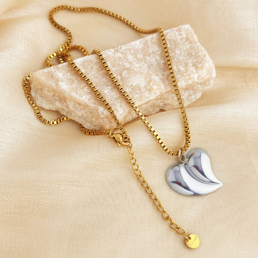 Modern Heart Pendant Necklace