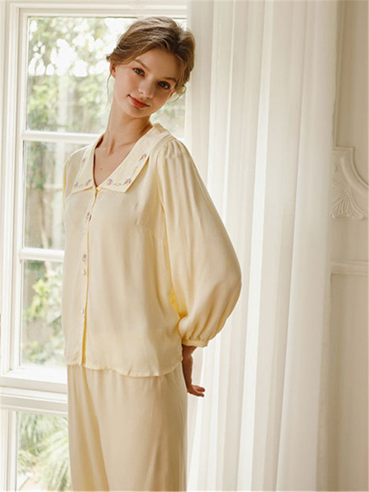 Timeless Vintage Style Garment