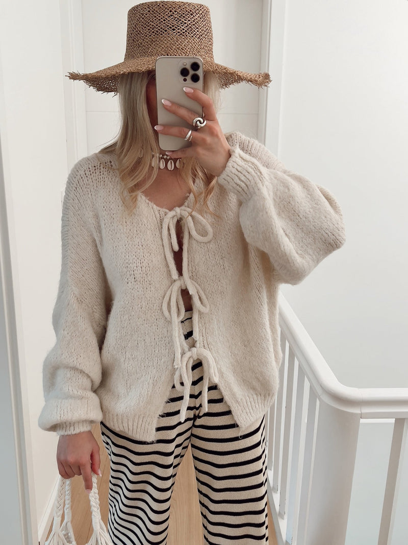 Gracefully Designed Cardigan
