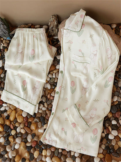 Timeless Vintage Style Garment