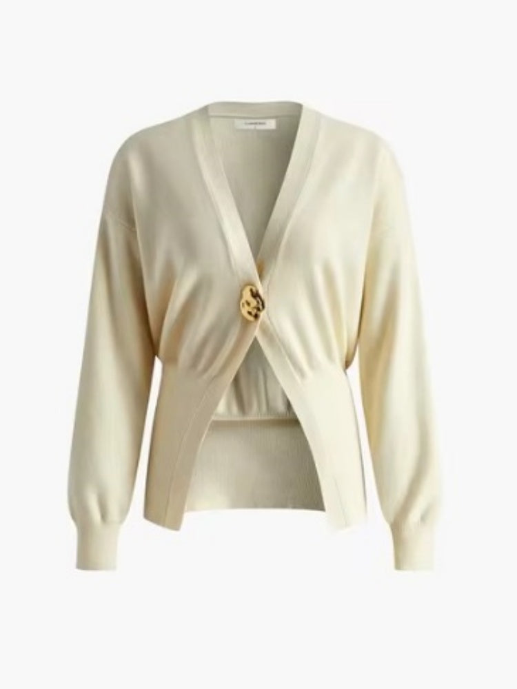 Elegantly Designed Cardigan