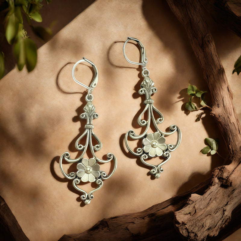 Classic Earring With Timeless Appeal