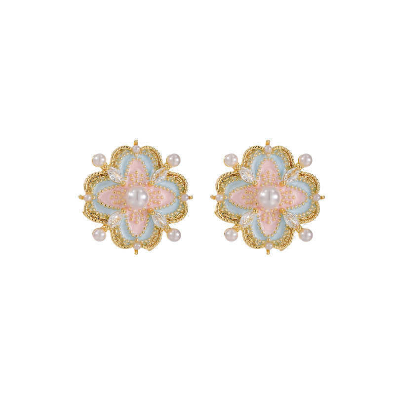 Elegant Pearl Earring For Every Occasion