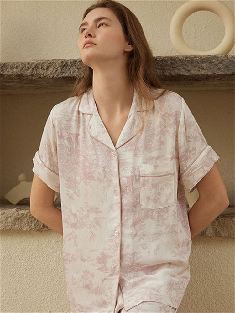 Timeless Vintage Style Garment
