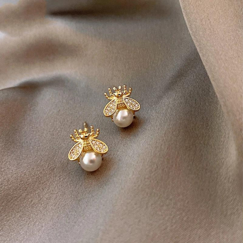 Pearl And Zirconia Bee Earrings In Gold