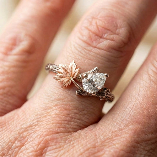 Romantic Maple Leaf Ring