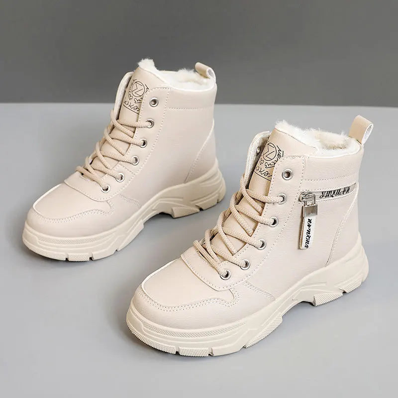 Ortopedice Adidași la modă și de susținere