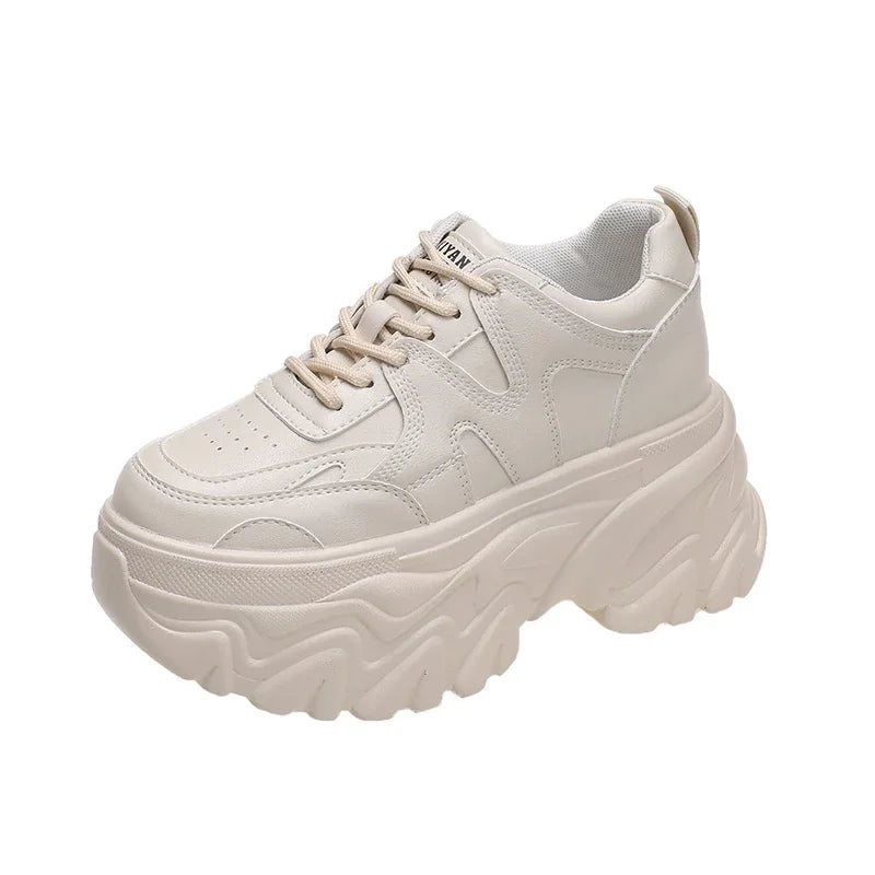 Ortopedice Adidași de susținere și trendy