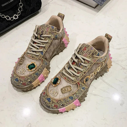 Ortopedice Adidași la modă și de susținere